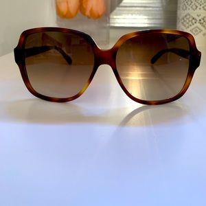 Gucci tortoise sunglasses